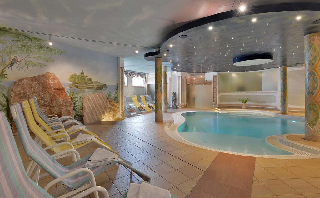 Hotel Glockenstuhl 겔로스 외부 사진