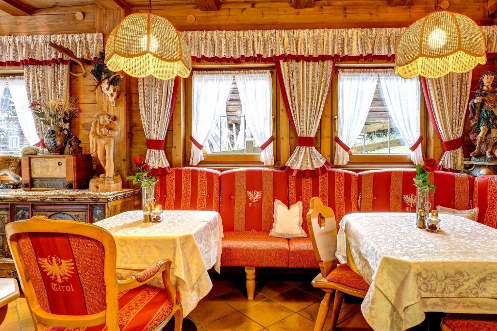 Hotel Glockenstuhl 겔로스 외부 사진
